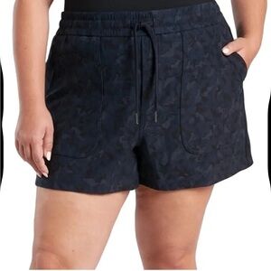 Athleta Dark blue Camo Shorts plus size  | size 14
